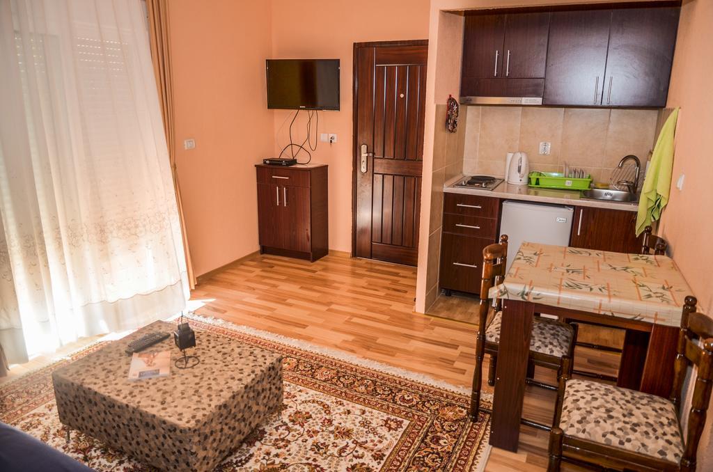 אולסינץ' Apartments Paradise מראה חיצוני תמונה