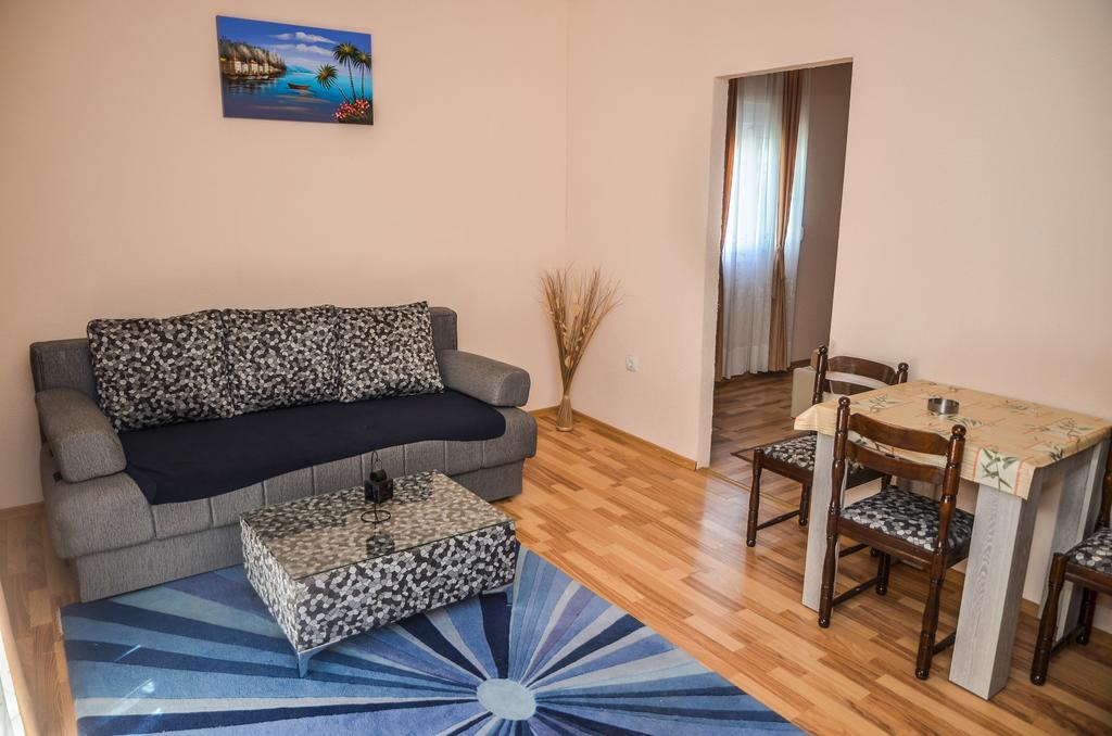 אולסינץ' Apartments Paradise מראה חיצוני תמונה
