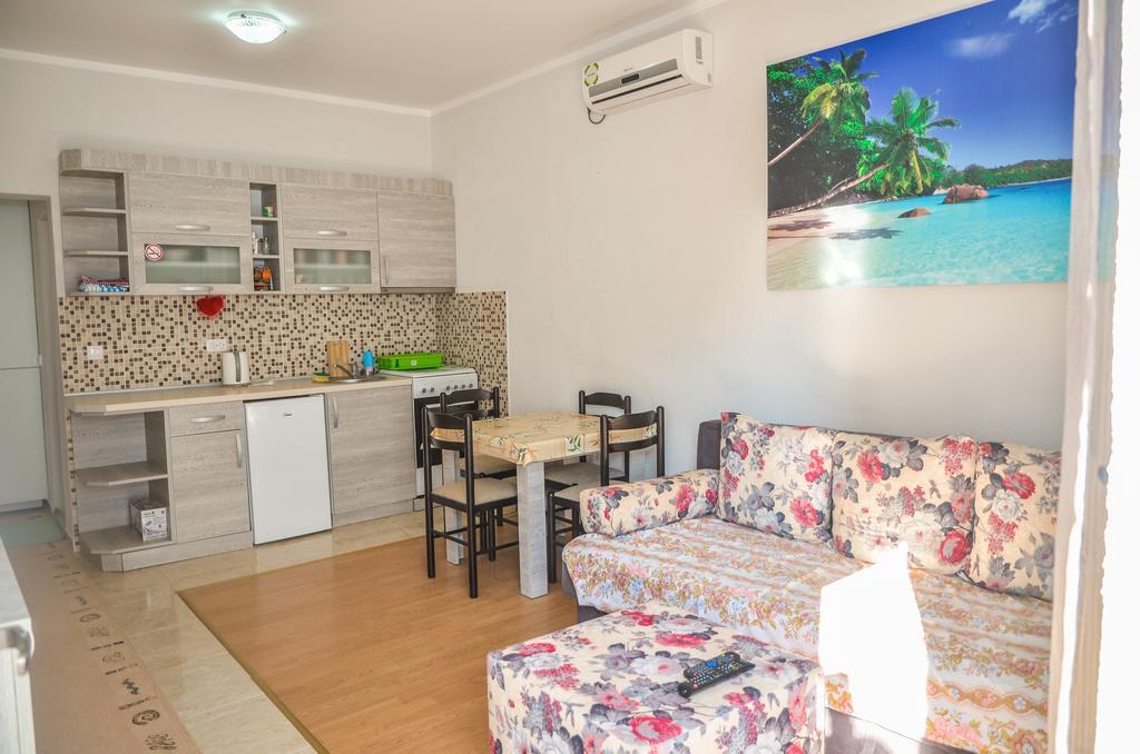 אולסינץ' Apartments Paradise מראה חיצוני תמונה