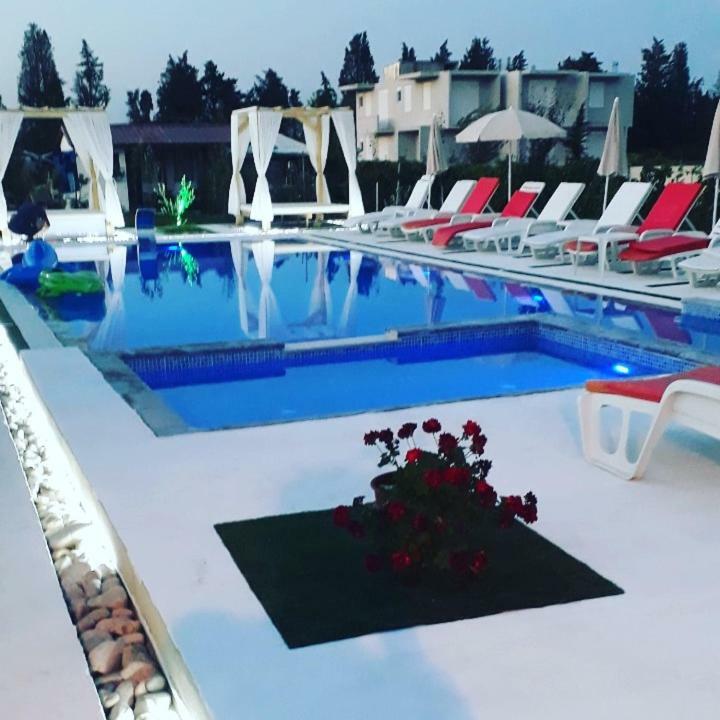 אולסינץ' Apartments Paradise מראה חיצוני תמונה