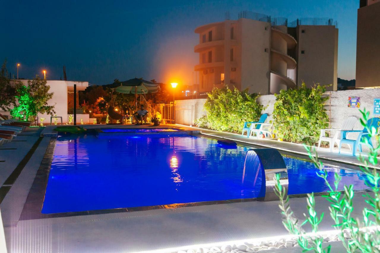 אולסינץ' Apartments Paradise מראה חיצוני תמונה